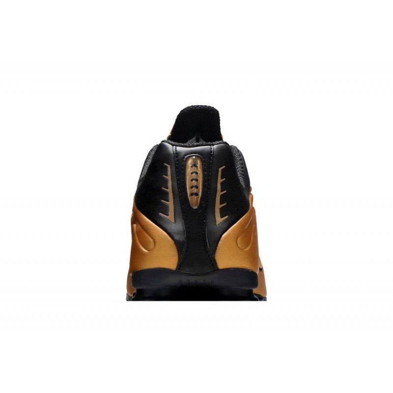 Shox R4 'Metallic Gold' Shox R4 'Metallic Gold'